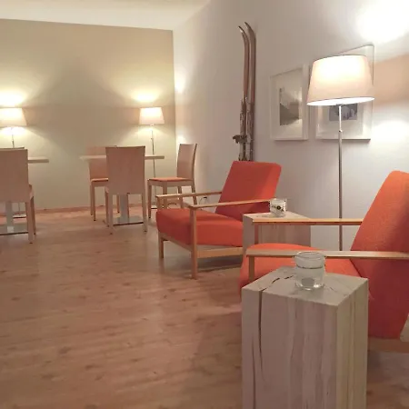 Appartement Promenade - Utoring-63 By Interhome Arosa
